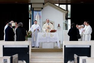 2 Fev., Dia do Consagrado  Festa da Apresentação do Senhor celebrada no Santuário de Fátima